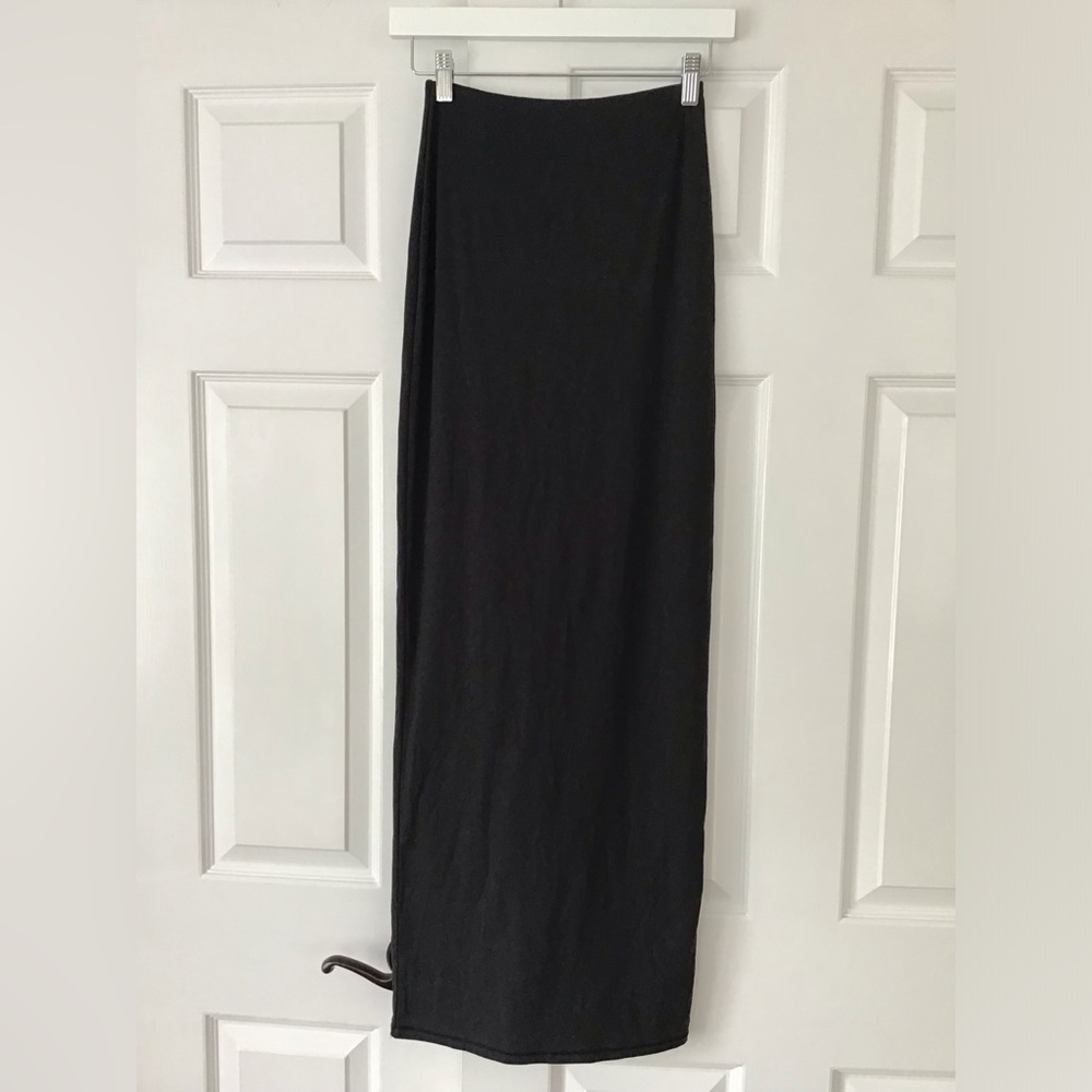 SKIMS Fits Everybody Long Skirt | Onyx | Size S - Picture 6 of 9